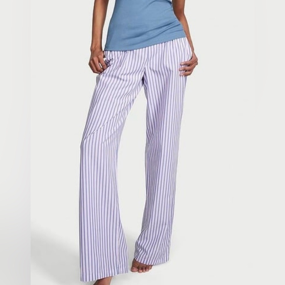 NWOT Victoria's Secret Cotton Striped Pajama Pants
Faded Denim Stripes Size XXL
